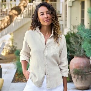 NWOT Frank & Eileen Sz xs  Eileen Linen tan shirt